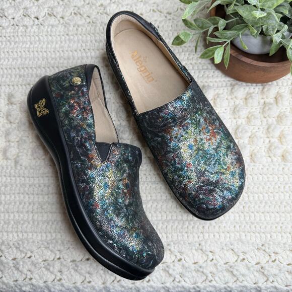 ALEGRIA Women's 41 Keli Floral Fusion Slip On Comfort Shoe Leather Metallic Blk - Picture 4 of 11